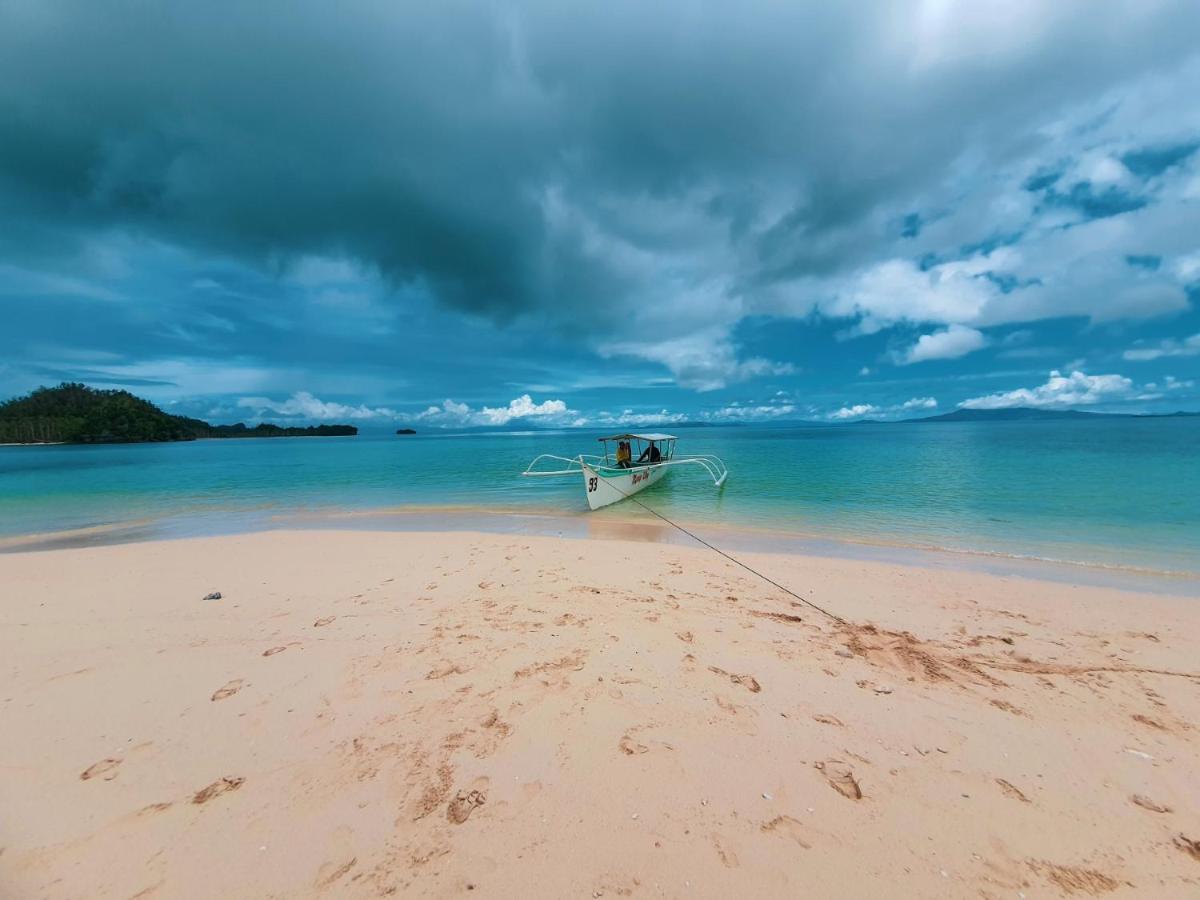 Coleto Siargao Panzió San Isidro  Kültér fotó