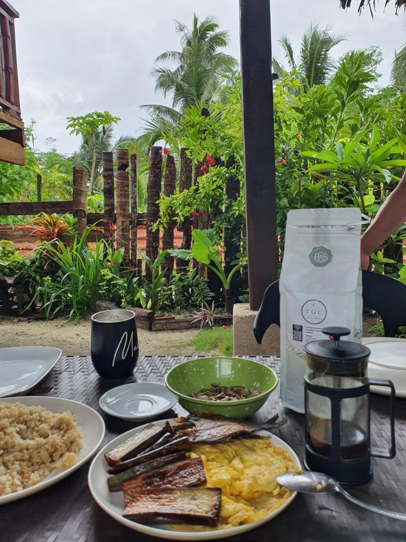 Coleto Siargao Panzió San Isidro  Kültér fotó